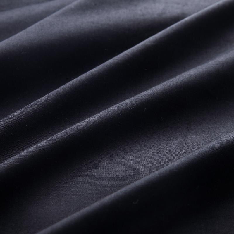 Parure de Lit Noir et Blanc <br/> Unie