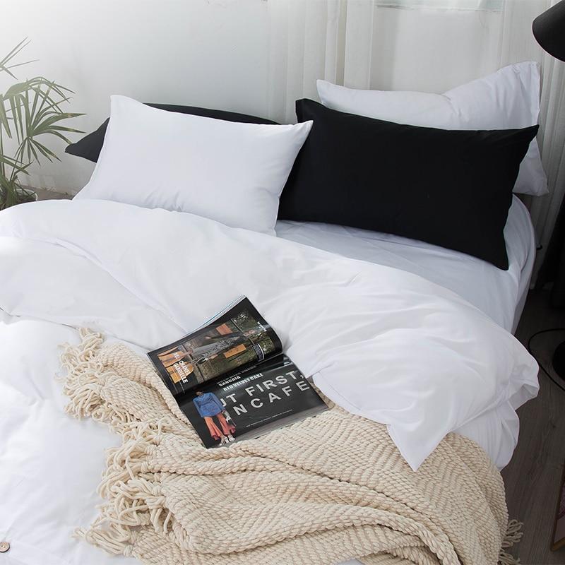 Parure de Lit Noir et Blanc <br/> Classique