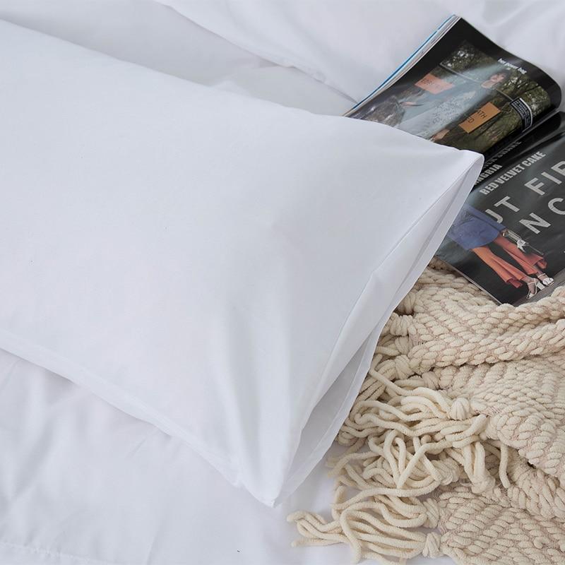 Parure de Lit Noir et Blanc <br/> Classique