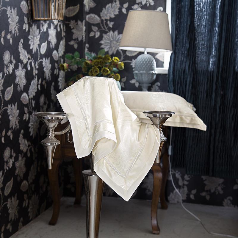 Parure de Lit Blanc <br/> Effet Or
