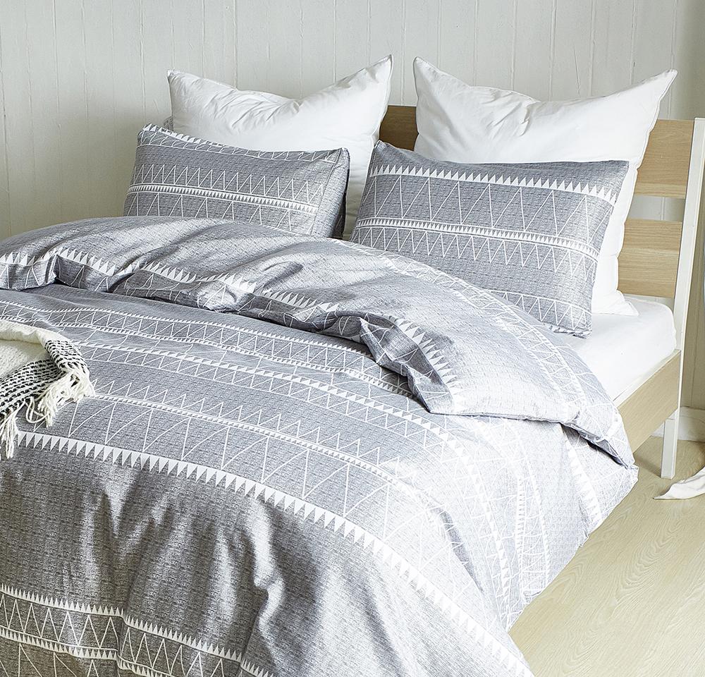 Parure de Lit Gris <br/> Motif Blanc