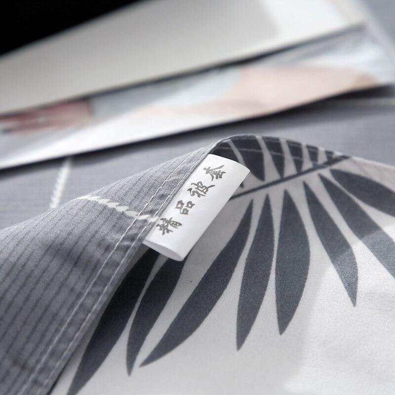 Parure de Lit Blanc <br/> Gris Palmier